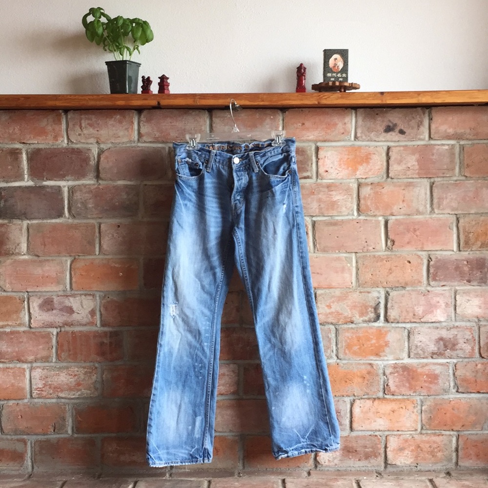28 x 30 American Eagle Jeans